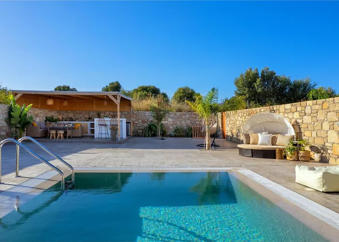 Amora Pool Villa Jenádi