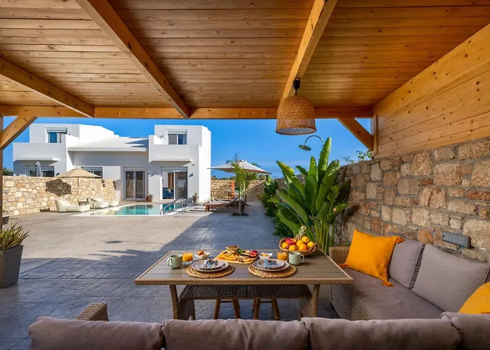 Villa Amora Pool *